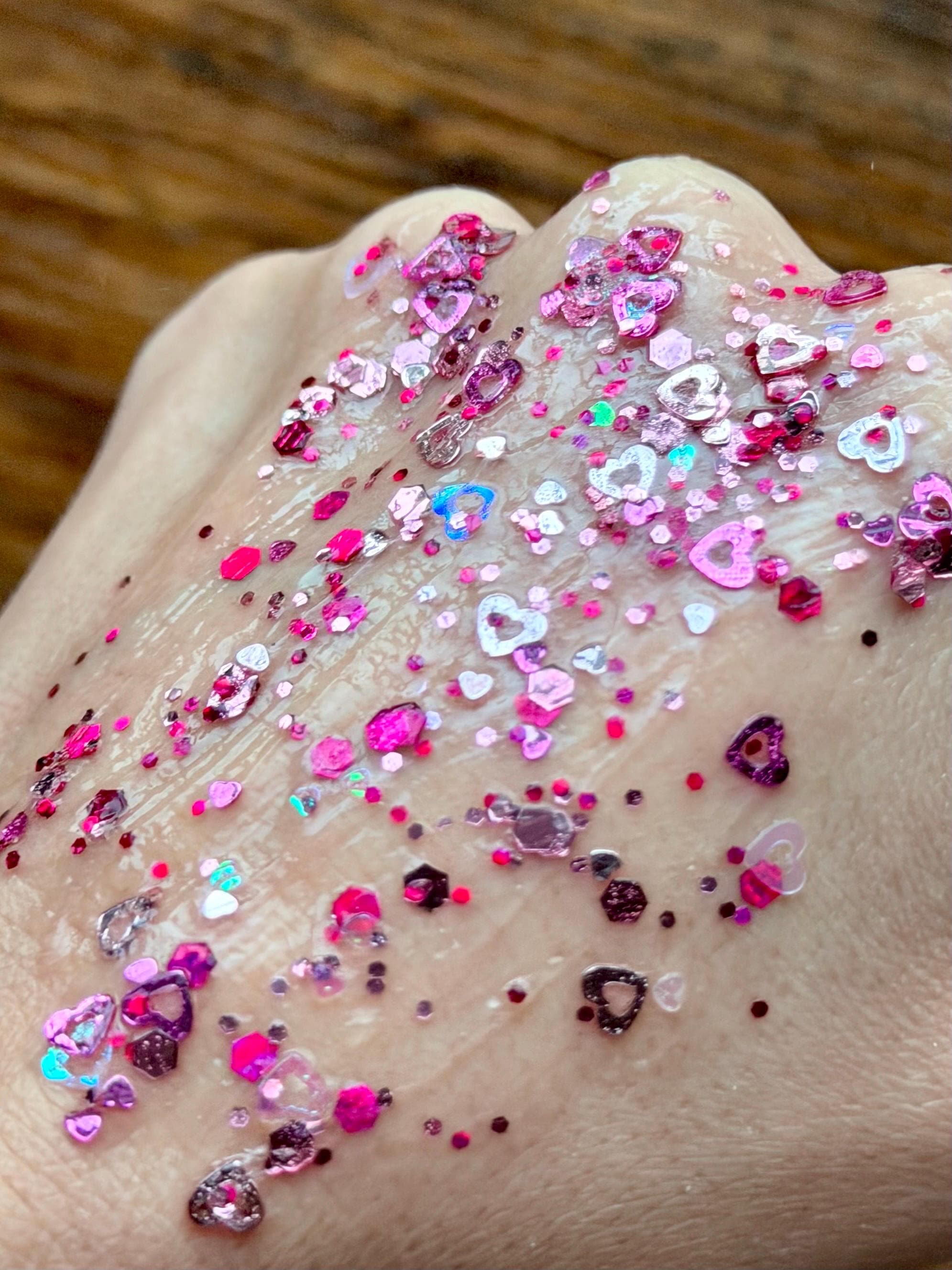 Glitzy Manes “Heart Throb” Glitter Hair Gel
